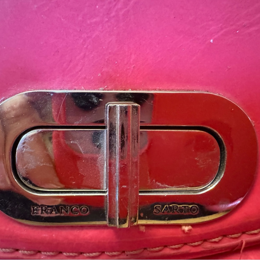 Preloved Franco Sarto purse in Hot Pink. - Picture 5 of 9